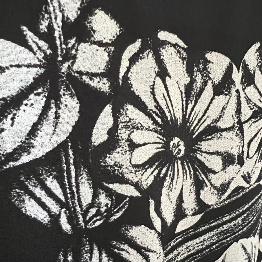 Max Studio Sleeveless Black/White Floral Chiffon Flowy Dress Size Small - Picture 7 of 10